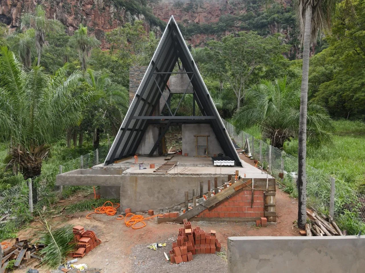 Obra Metal Fort